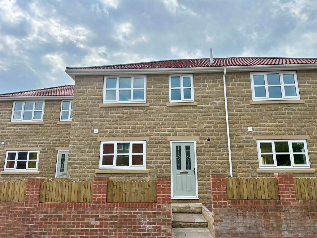New home, 3 bed terraced house for sale in Doncaster Road, South