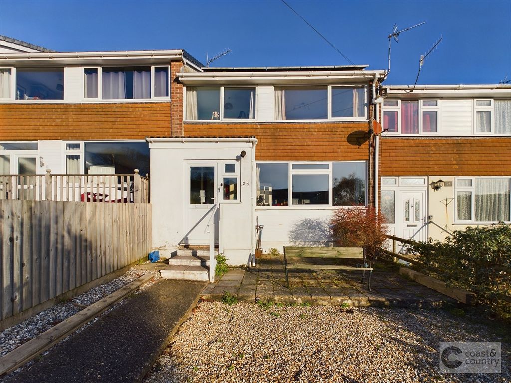 3 bed terraced house for sale in Beverley Gardens, Ashburton, Newton