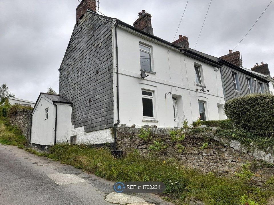 2 bed terraced house to rent in Wadeland Terrace, Liskeard PL14, £750