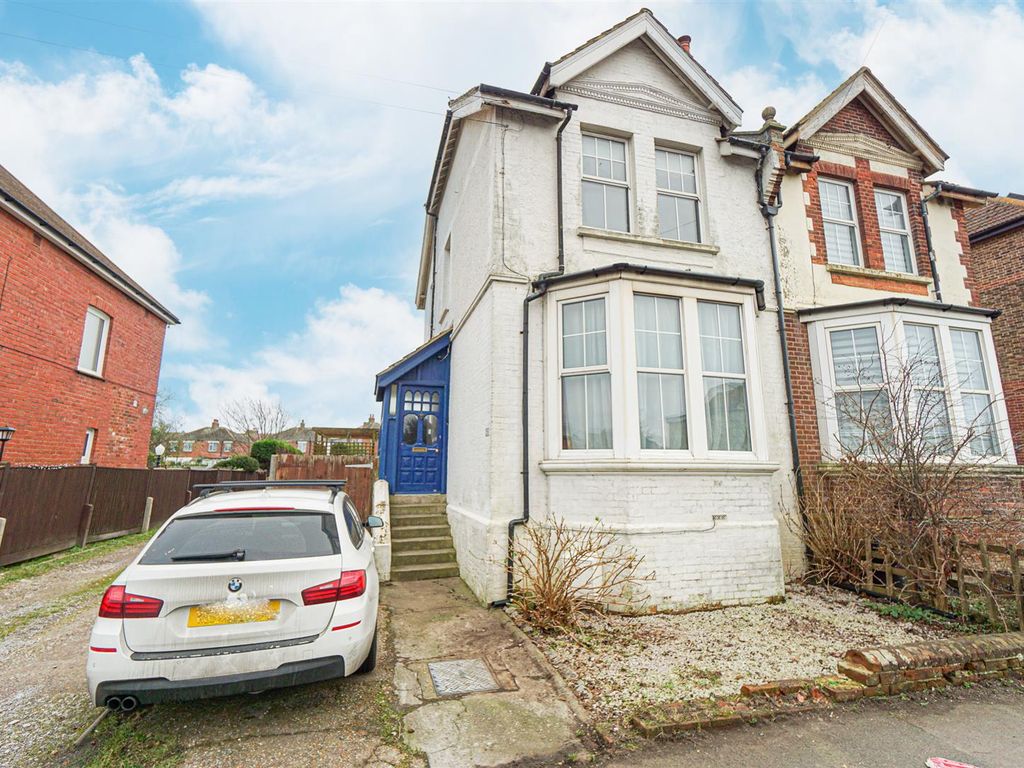 3 bed semidetached house for sale in Bexhill Road, St. LeonardsOnSea