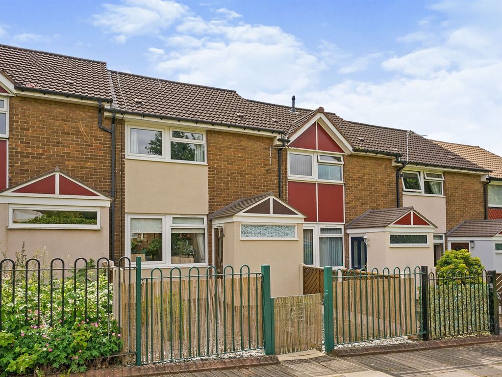 2 bed terraced house for sale in Levens Close, Leeds LS15 Zoopla