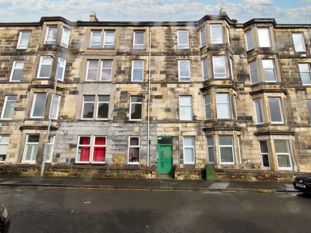 2 bed flat for sale in Walker Street, Paisley, Renfrewshire PA1, £60,000 Zoopla