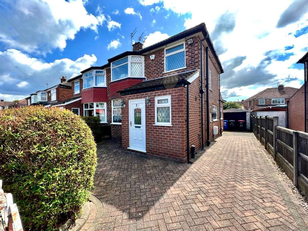 3 bed semidetached house for sale in Burford Drive, Swinton M27 Zoopla
