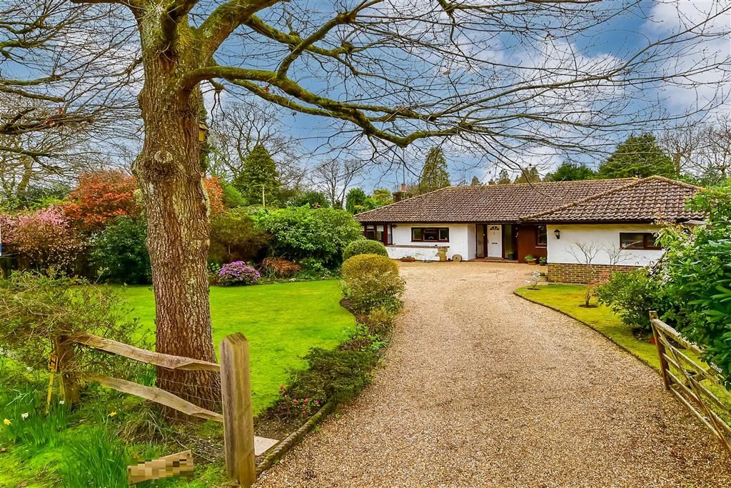 3 bed detached bungalow for sale in Lane, Storrington, West