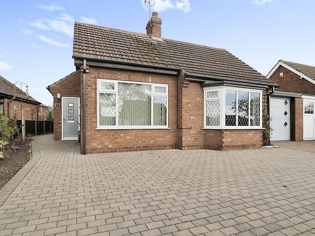 3 bed detached bungalow for sale in Poole Drive, Bottesford, Scunthorpe