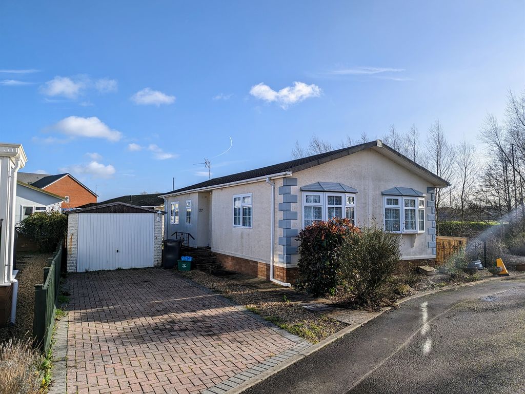 2 bed mobile/park home for sale in Beauford Park, Norton Fitzwarren