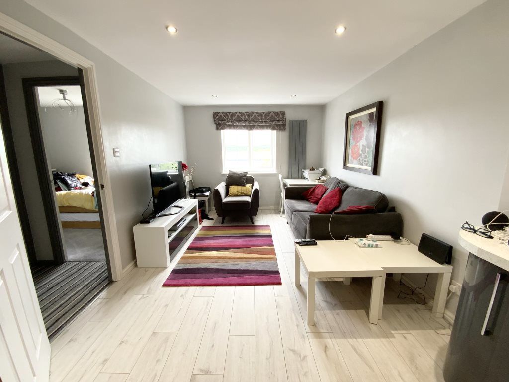 2 bed flat to rent in Morel Court, Windsor Quay, Cardiff Bay CF11 Zoopla