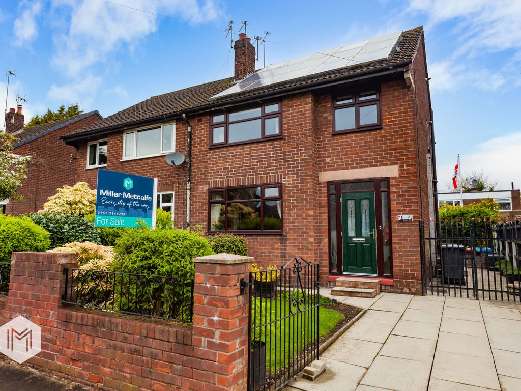 3 bed semidetached house for sale in Bindloss Avenue, Eccles