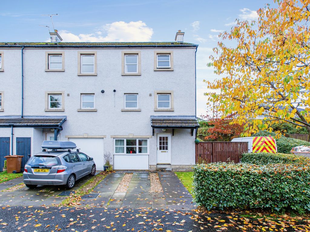 4 bed end terrace house for sale in Kingsbridge Park Gardens, Glasgow