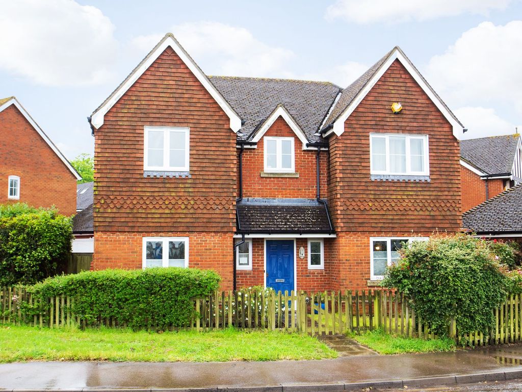 4 bed detached house for sale in Homersham, Canterbury CT1, £600,000