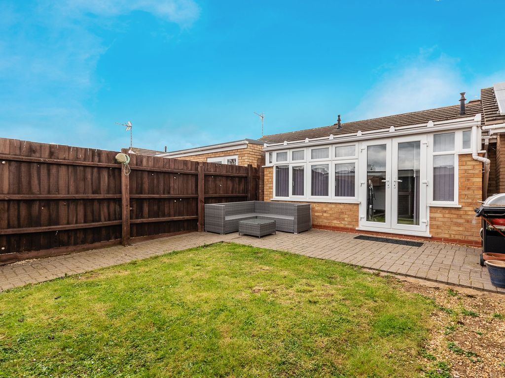 2 bed bungalow for sale in Harlton Close, Stanground PE2 Zoopla