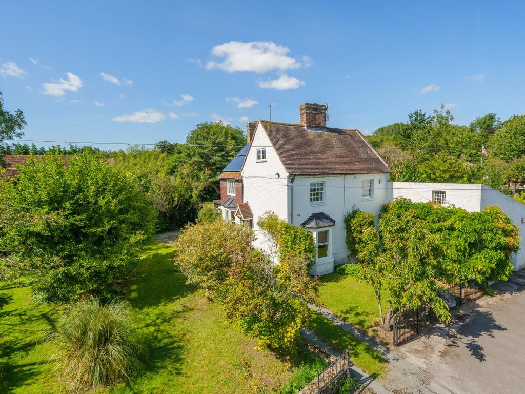 5 bed detached house for sale in Castle Way, Leybourne, West Malling