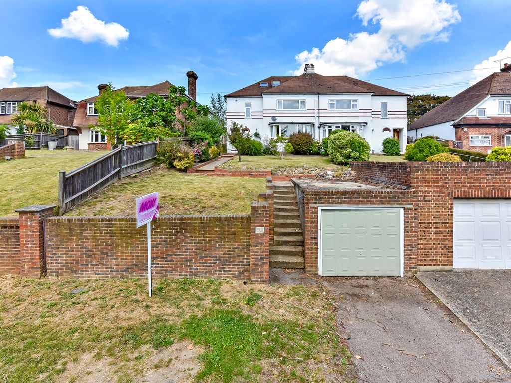 5 bed semidetached house for sale in Watling Street, Strood, Rochester