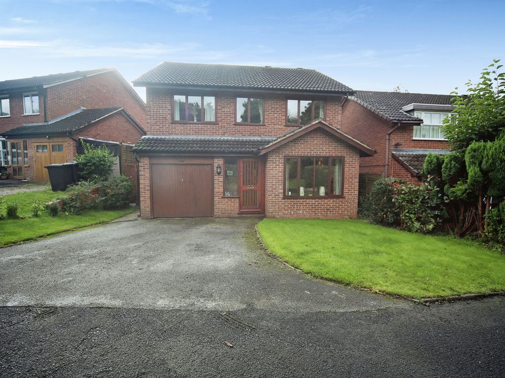 4 bed detached house for sale in Maisemore Close, Redditch B98, £