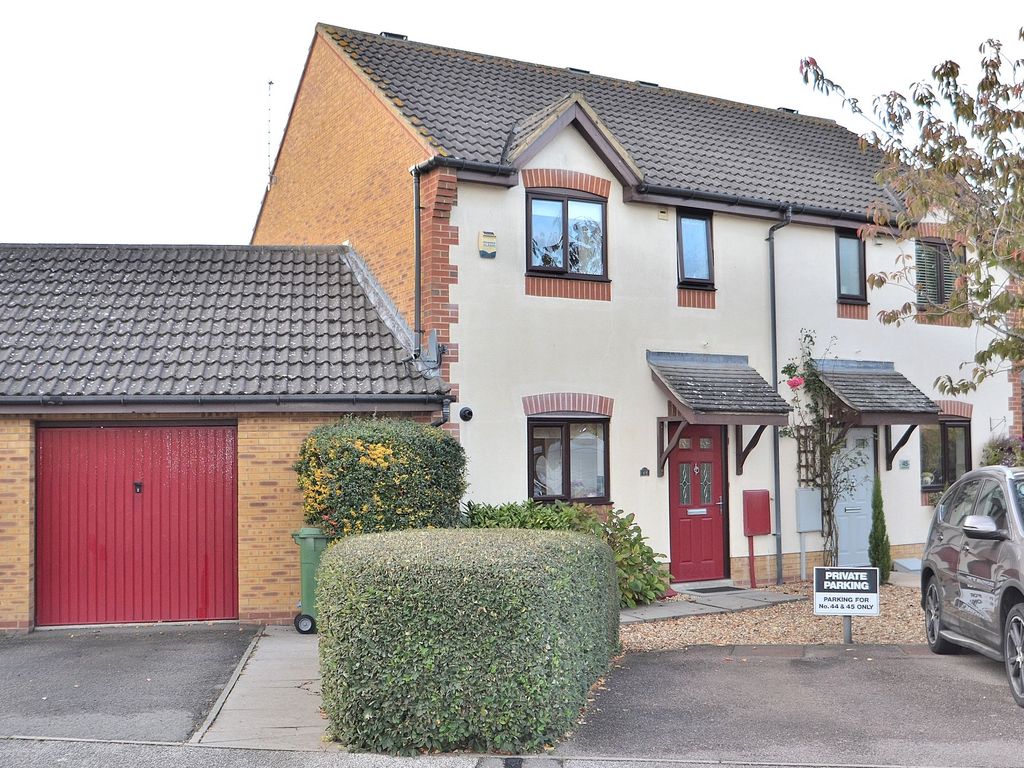 3 bed semidetached house for sale in Ealing Chase, Monkston MK10 Zoopla
