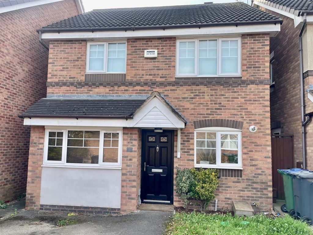 3 bed property to rent in Edelweiss Close, Tamebridge, Walsall WS5, £