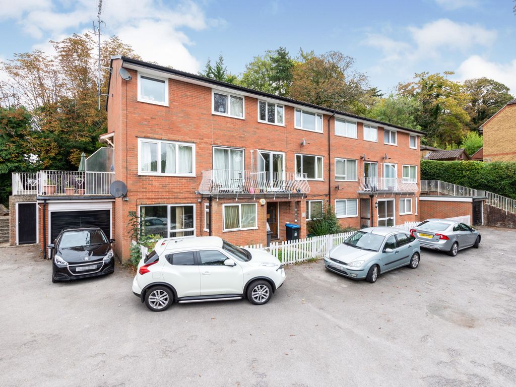 2 bed maisonette for sale in ridge court, westhall road, warlingham, surrey cr6