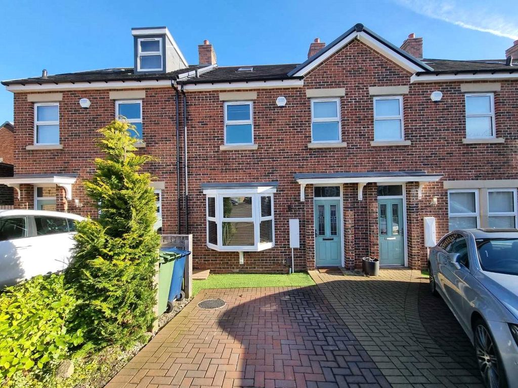 4 bed terraced house for sale in Hallgarth Mews, BlaydonOnTyne NE21