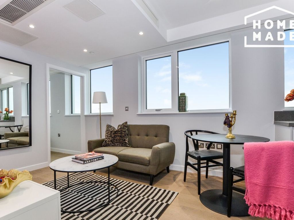 1 bed flat to rent in Wem Tower, Wembley HA9, £1,475 pcm Zoopla