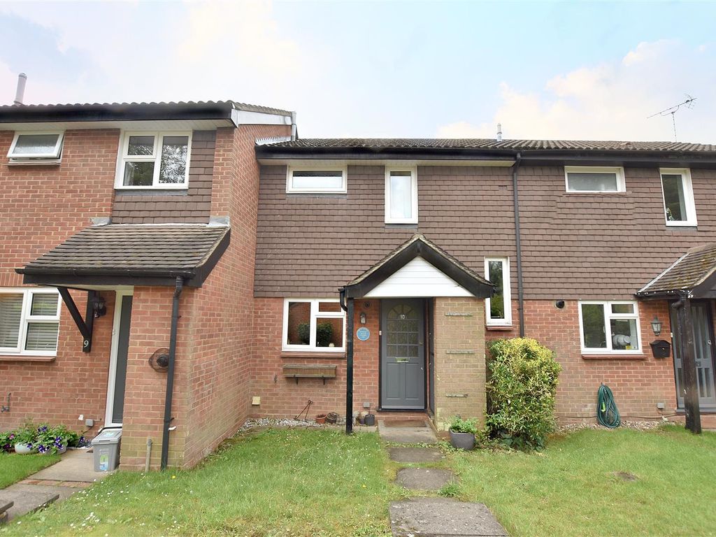 2 bed property for sale in Furtherfield, Abbots Langley WD5 Zoopla