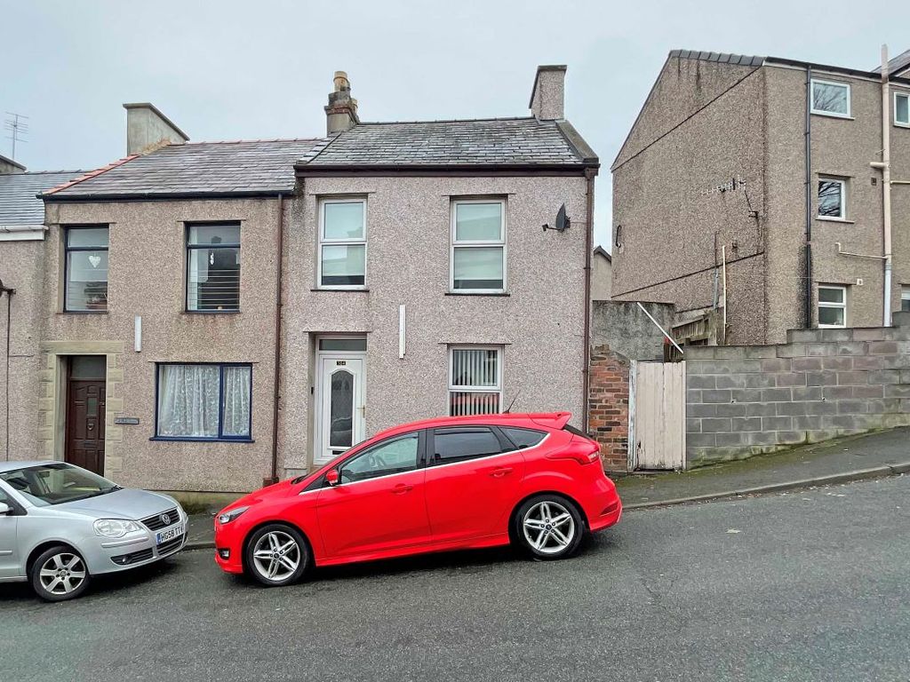 3 bed end terrace house for sale in Eleanor Street, Caernarfon LL55, £
