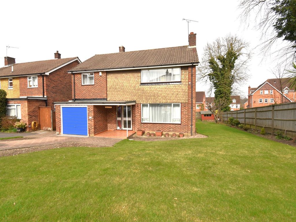 4 bed detached house for sale in Church Lane East, Aldershot GU11 Zoopla