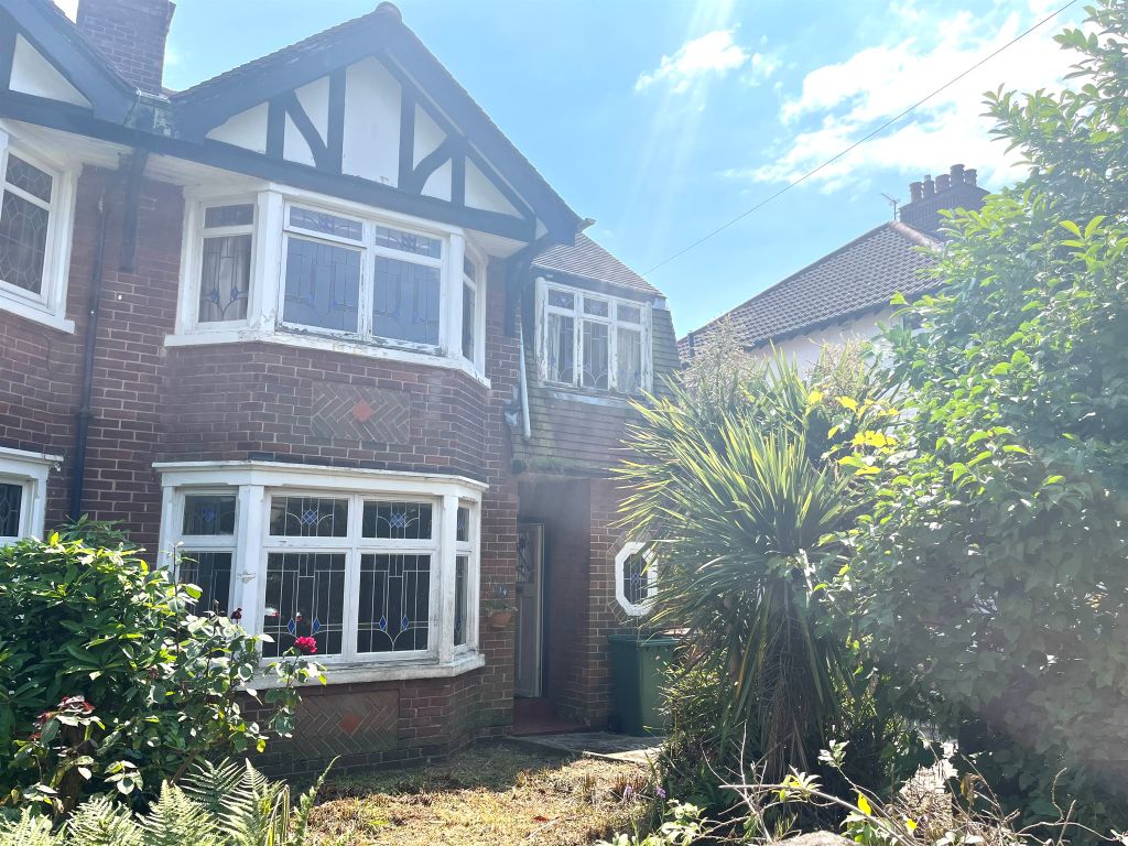 3 bed semidetached house for sale in Arnot Way, Bebington, Wirral CH63