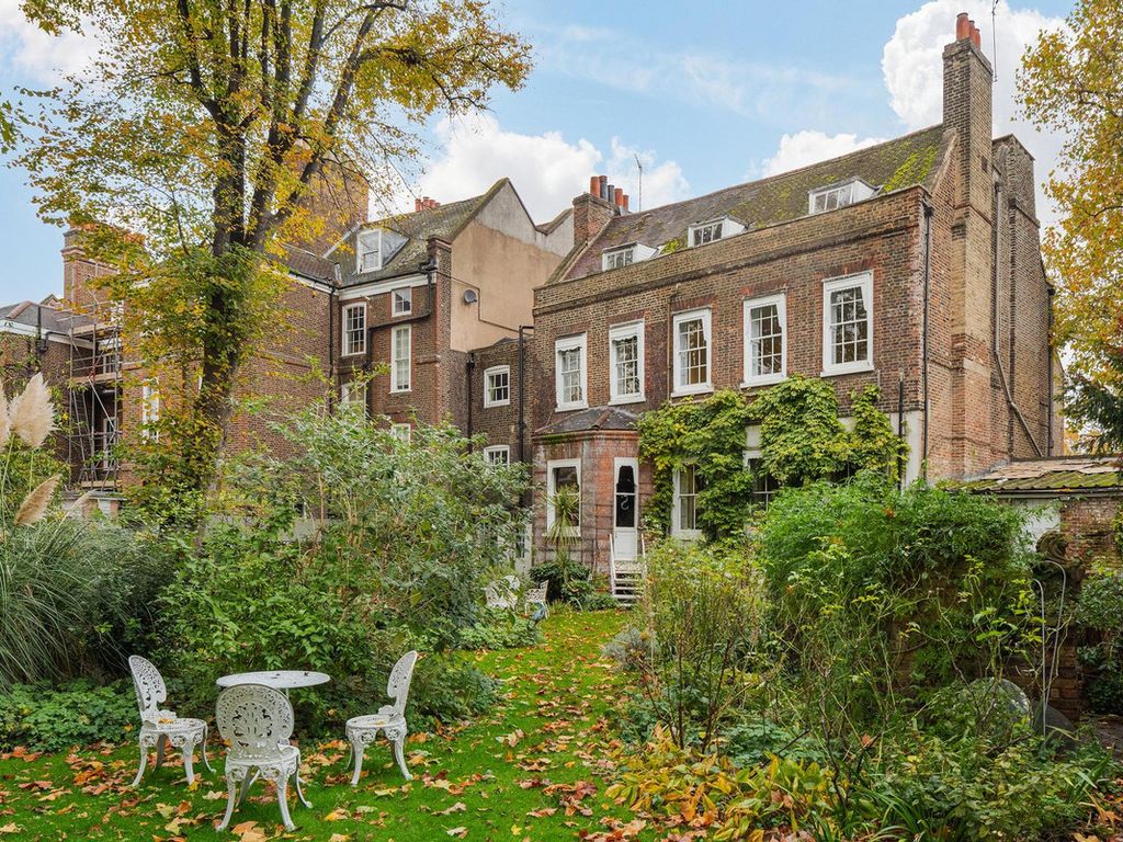 8 bed detached house for sale in Crooms Hill, London SE10, £5,000,000