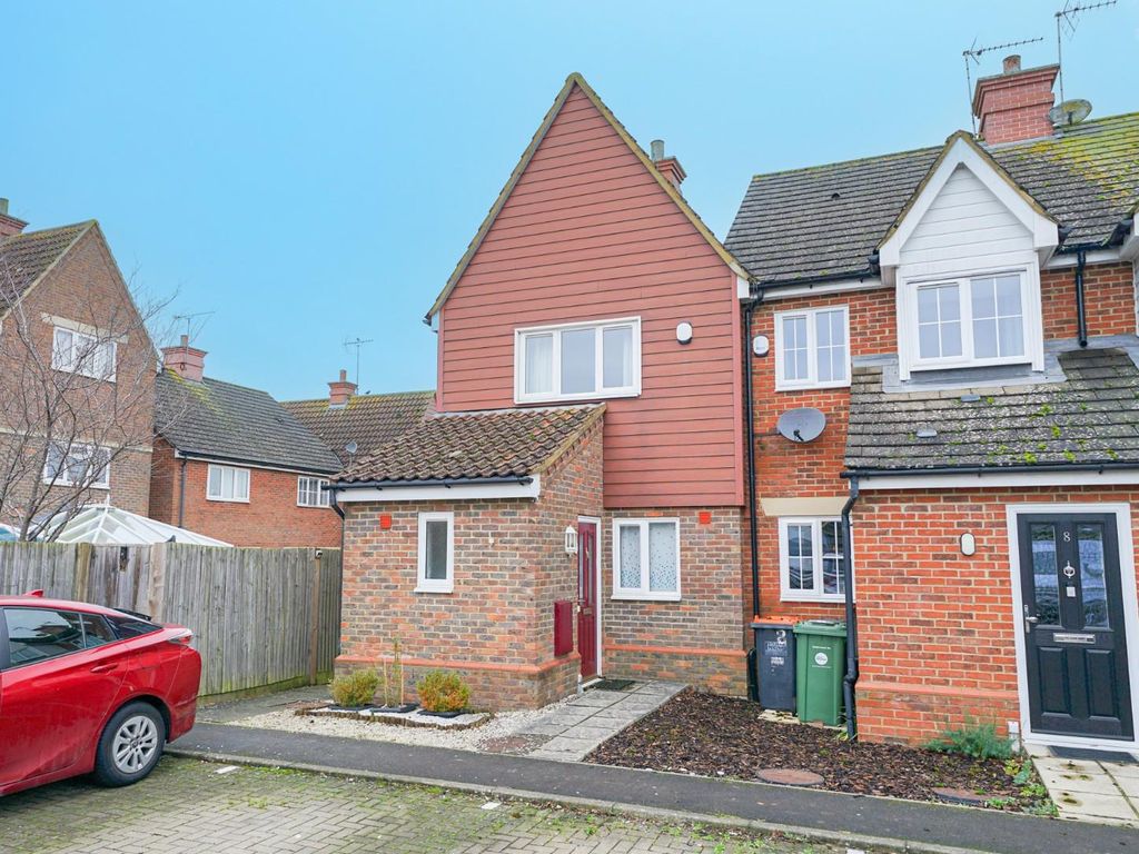 2 bed end terrace house for sale in Watling Street, Hockliffe, Leighton