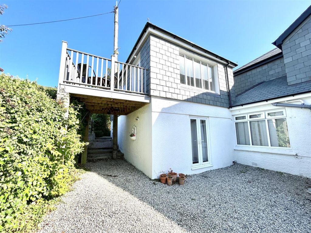 2 bed to rent in Rawley Lane, Newquay TR7 Zoopla