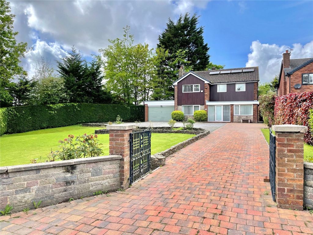 4 bed detached house for sale in Black Bull Lane, Fulwood, Preston PR2