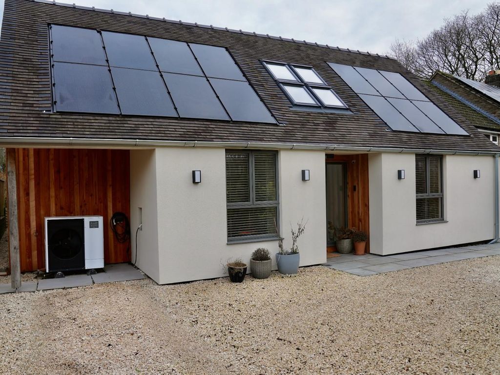 5 bed detached house for sale in Summer Lane, Wirksworth, Matlock DE4