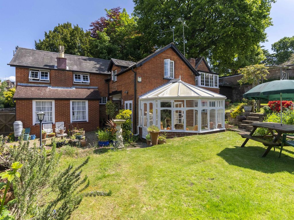 4 bed cottage for sale in Rose Hill, Dorking RH4 Zoopla