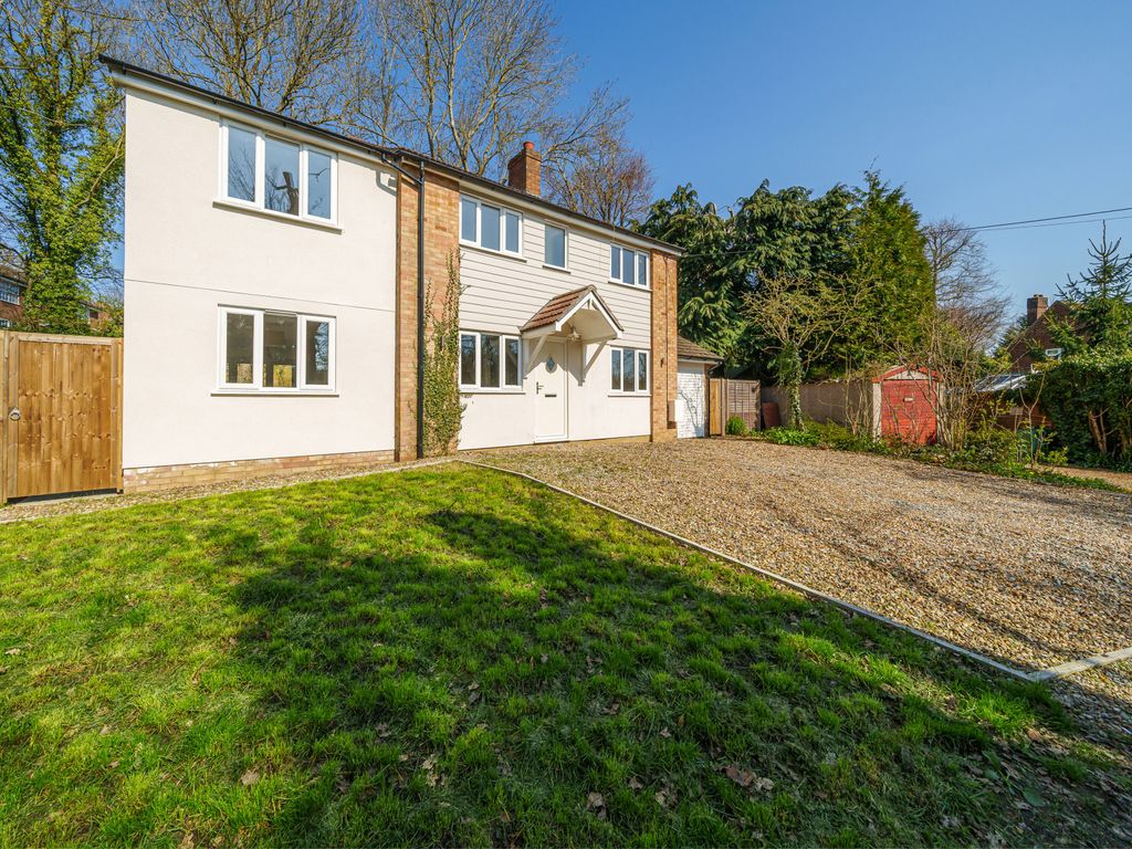 4 bed detached house for sale in Childsbridge Lane, Seal, Sevenoaks