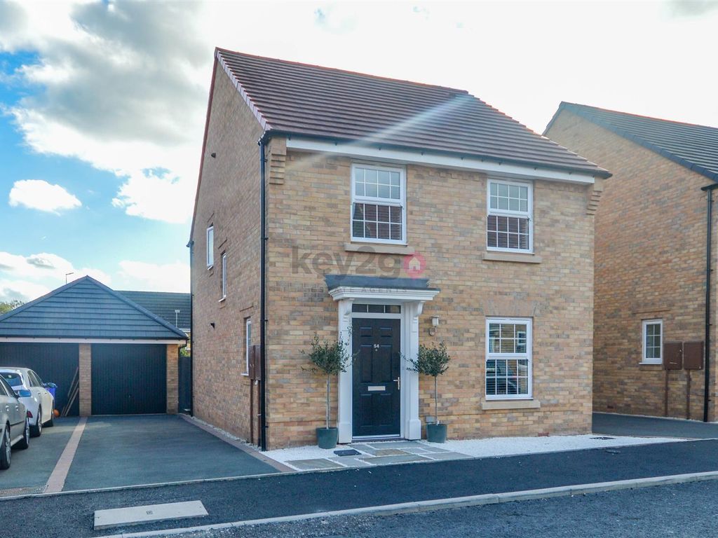 4 bed detached house for sale in Red Admiral Road, Worksop S81 Zoopla