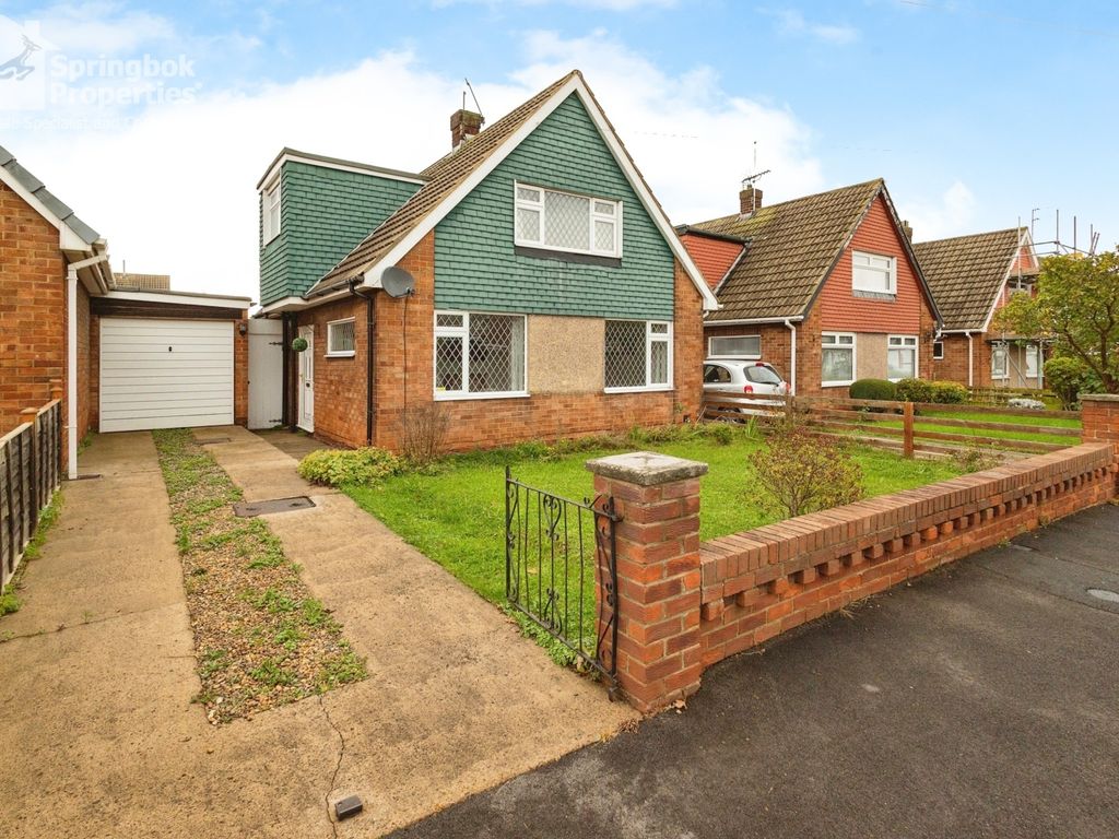 2 bed detached house for sale in Pennine Crescent, Redcar, Cleveland