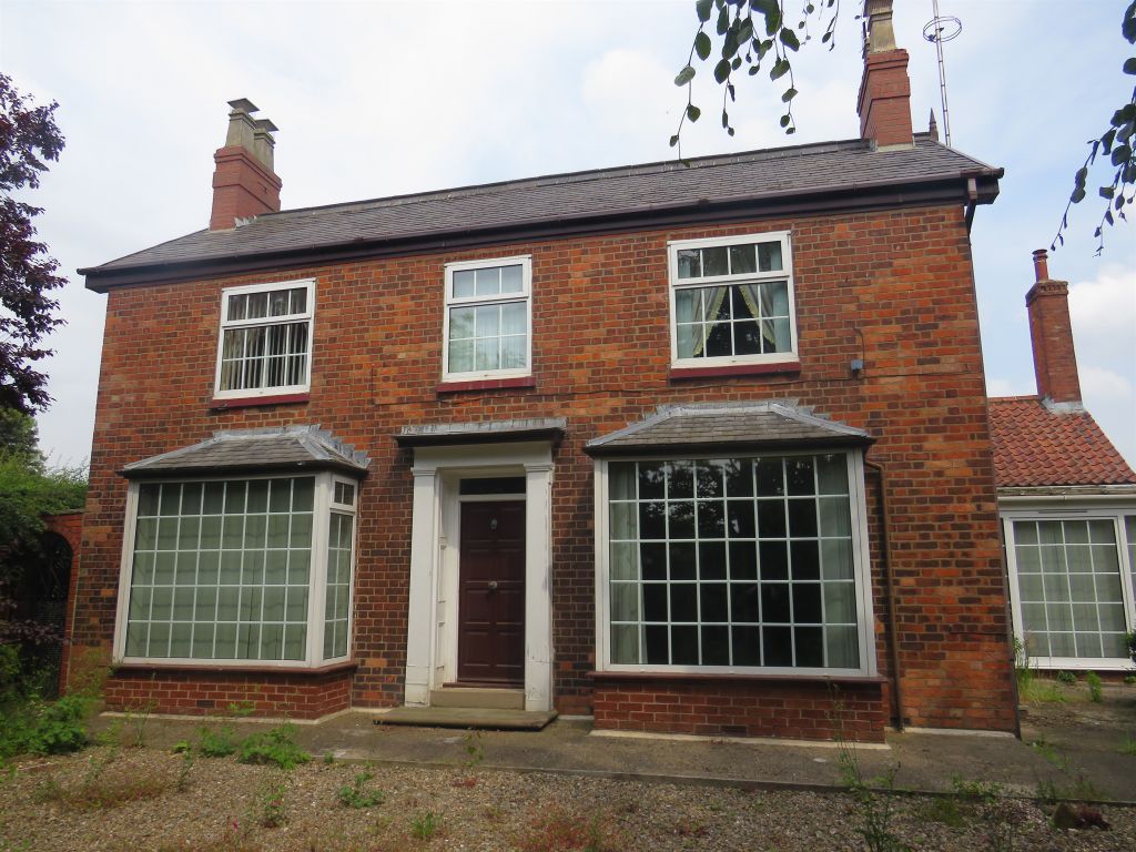 5 bed detached house for sale in South Street, Leven, Beverley HU17