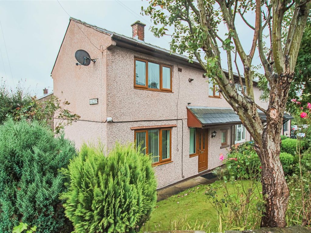2 bed property for sale in Church Street, Haslingden, Rossendale BB4, £