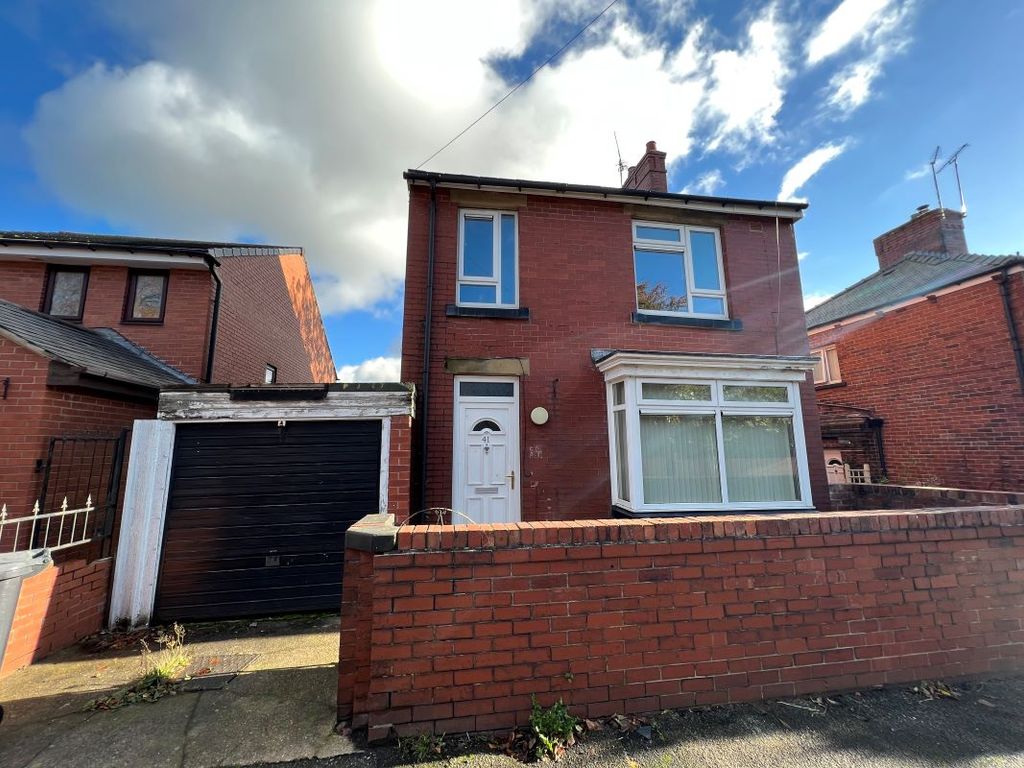 3 bed detached house for sale in Allendale Road, Barnsley, South