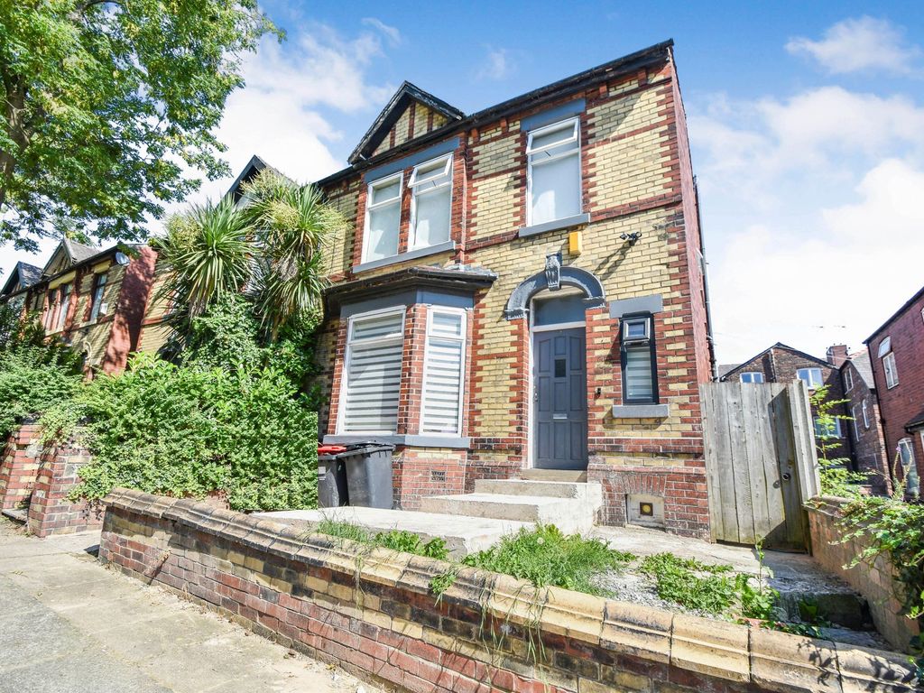 4 bed semidetached house for sale in Arlington Avenue, Prestwich M25