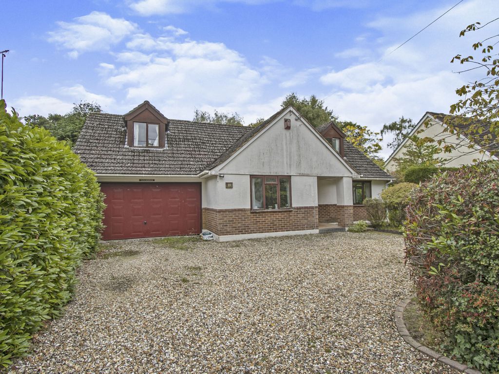 3 bed bungalow for sale in Ashley Drive South, Ashley Heath, Ringwood BH24 Zoopla