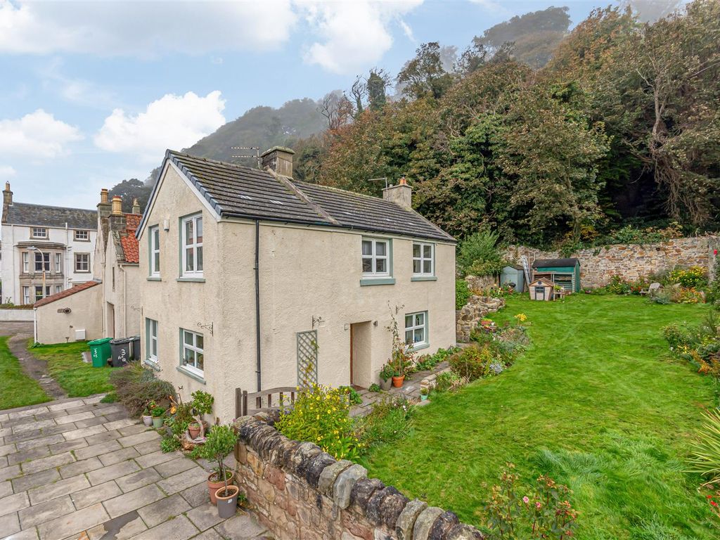 3 bed detached house for sale in Academy Square, Limekilns, Dunfermline