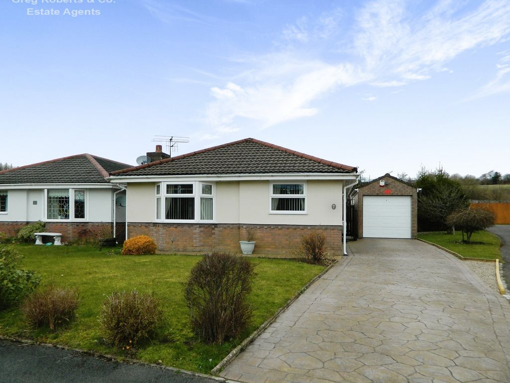 3 bed detached bungalow for sale in Bryn Rhosyn, Merthyr Road, Tredegar