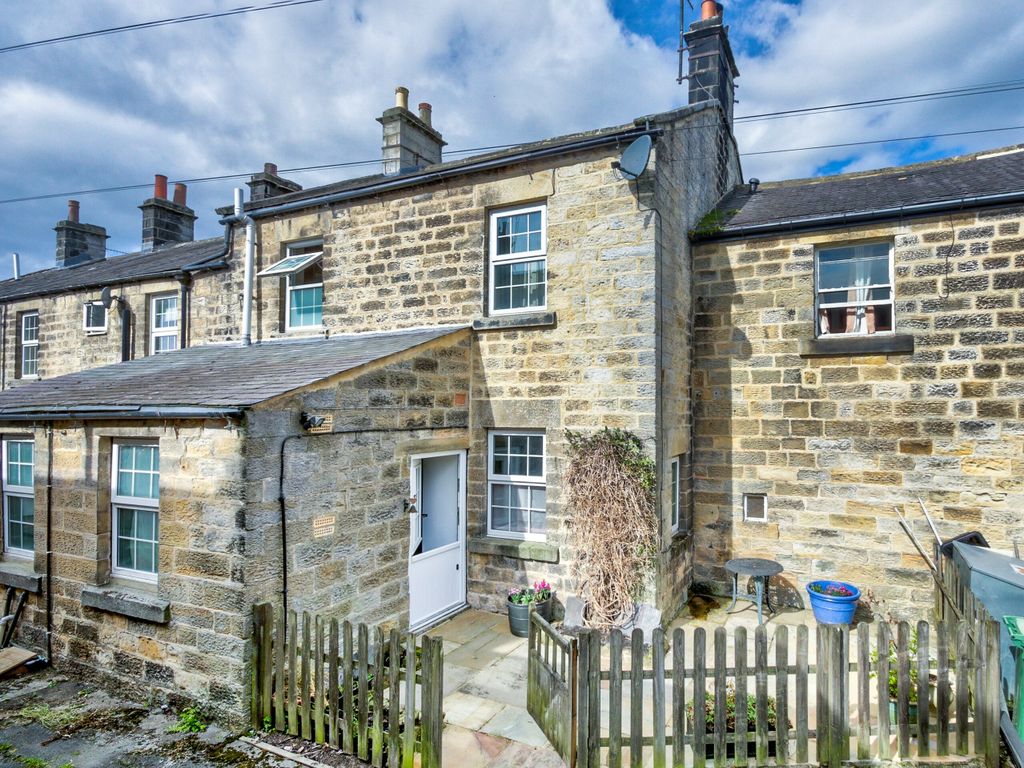 3 bed terraced house for sale in Springfield House, West View, Dacre