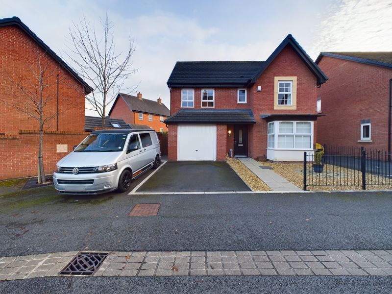 4 bed detached house for sale in Rees Way, Lawley, Telford, Shropshire