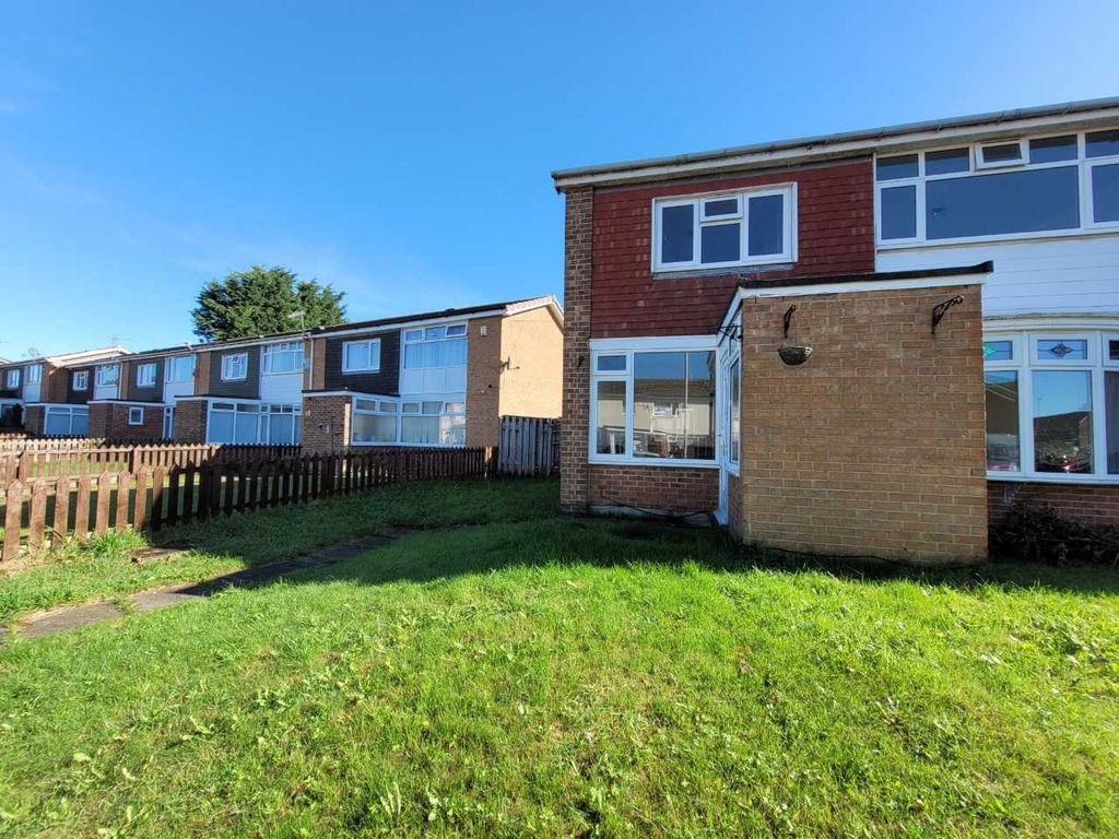 2 bed semidetached house for sale in Malvern Crescent, Darlington