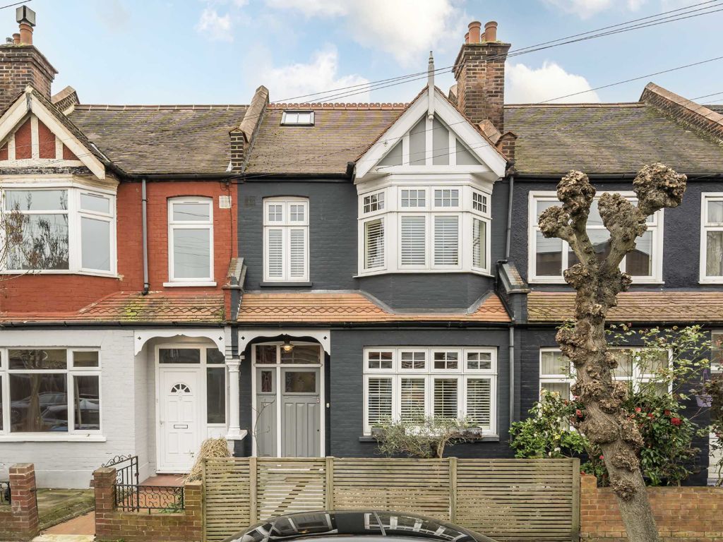 3 bed property for sale in Links Road, London SW17, £925,000 Zoopla