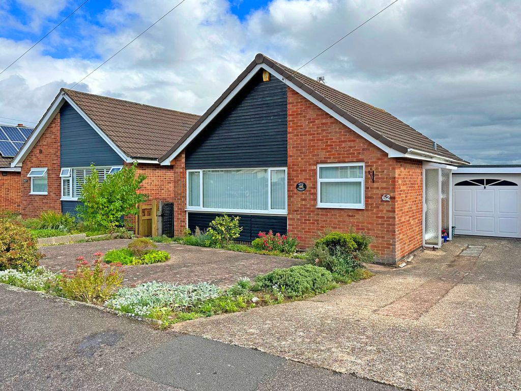 2 bed detached bungalow for sale in Crockwells Road, Exminster, Exeter