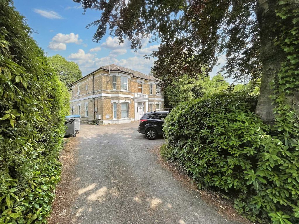 2 bed flat to rent in Apply Online For Dean Park Road, Bournemouth BH1 Zoopla