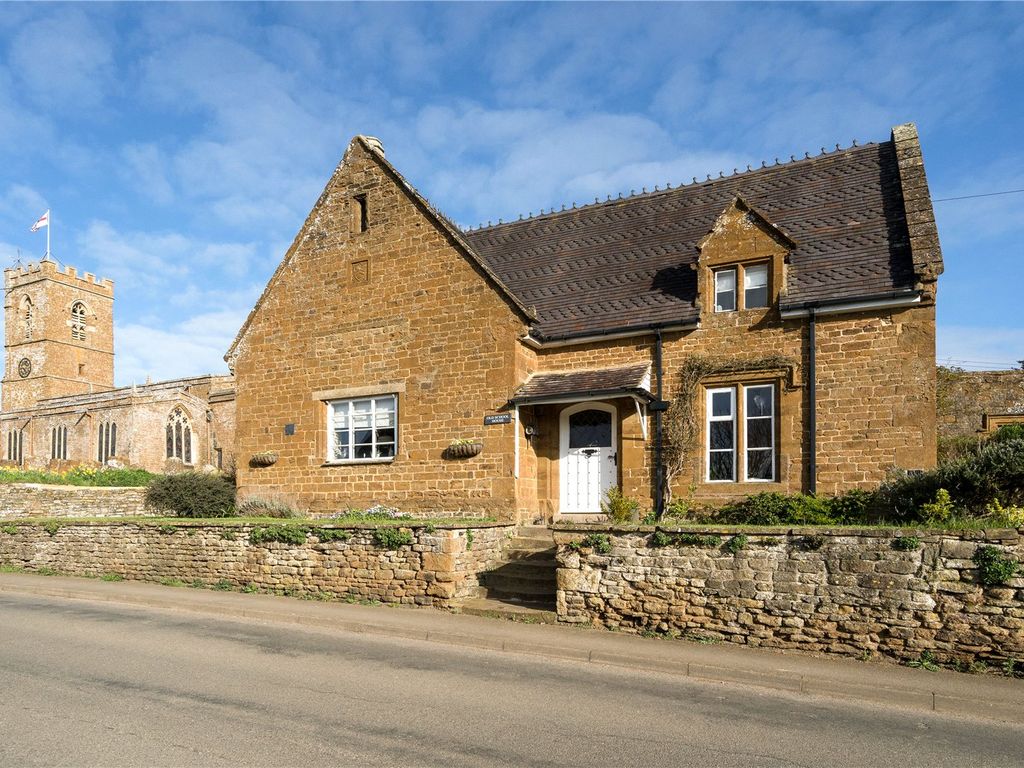 4 bed detached house for sale in Main Road, Swalcliffe, Banbury